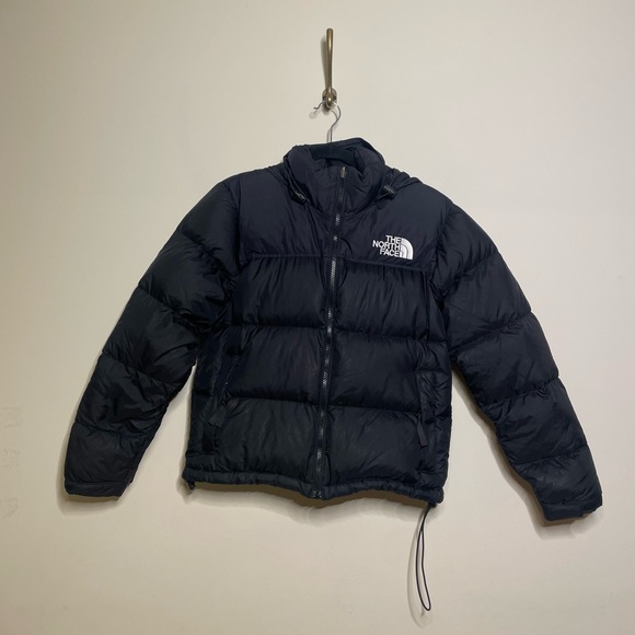 The North Face Black Puffer Jacket - Picture 7 of 13